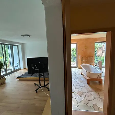 بيت ضيافة Separate Area Mit Schlafzimmer Und Badezimmer هيرودسبيرغ