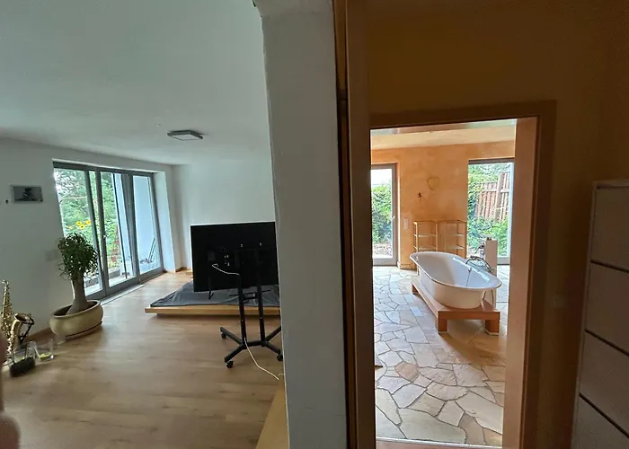 Konukevi Separate Area Mit Schlafzimmer Und Badezimmer Heroldsberg